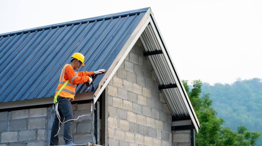 Expert Emergency Roof Repairs services in Ubly, MI